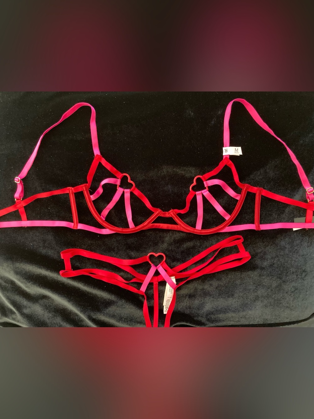 Victoria’s Secret VERY SEXY Low Cut Demi Bra & Panty Set Rd Pink Strappy Hearts